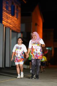 BIB: 1030, 50555
                            <button type="button" onclick="openModal(21744020)" class="btn btn-primary btn-sm float-right btn-popup" data-toggle="modal" data-target=".modal-high-quality">
                        <i class="fas fa-shopping-cart"></i> Add to Cart
                    </button>
                                            <button type="button" onclick="isThisMe(21744020, true)" class="btn btn-success btn-sm float-right btn-popup btn-isme hidden" data-toggle="tooltip" data-placement="bottom" title="นี่คือรูปของคุณใช่ไหม คลิกที่นี่เพื่อเอาเข้าอัลบั้ม">
                        <i class="fas fa-plus"></i> Add to album
                    </button>
                    <button type="button" onclick="isThisMe(21744020, false)" class="btn btn-warning btn-sm float-right btn-popup btn-isnotme hidden">
                        <i class="fas fa-ban"></i> Remove from album
                    </button>